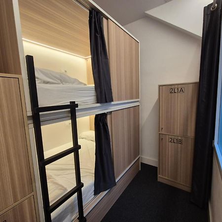 Hostel Siesta & Go Мадрид Экстерьер фото